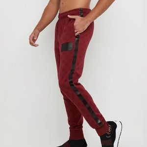 Standard Fit Classic Fleece Joggers